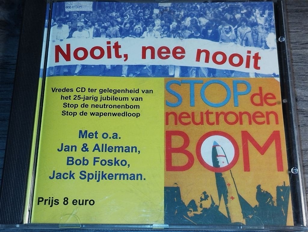 Bob Fosko, ‎- Nooit Nee Nooit Stop De Neutronen Bom, Ophalen of Verzenden, Zo goed als nieuw, Levenslied of Smartlap