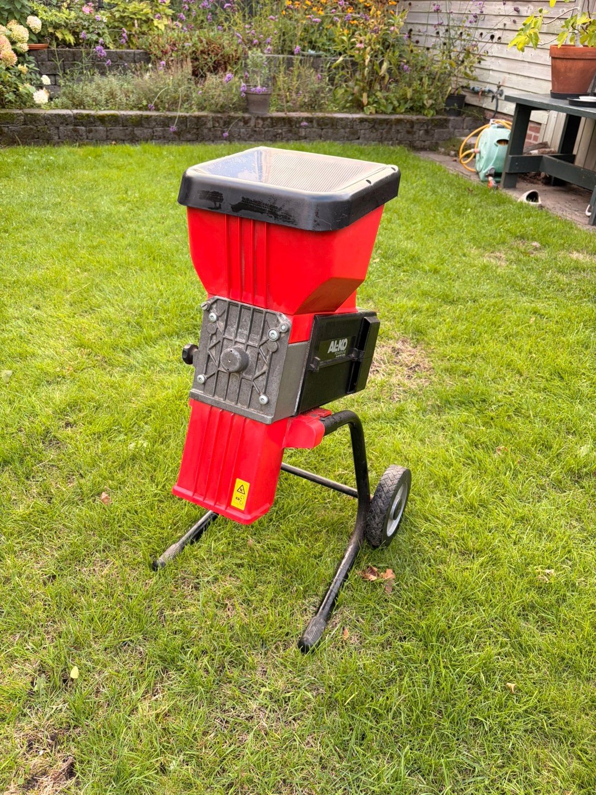 AL-KO Silentec 4000 hakselaar / versnipperaar, Tuin en Terras, Ophalen, Gebruikt, Elektrisch, Met opvangbak