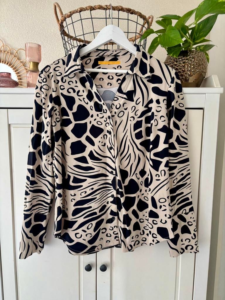 Y-Conic travelstof blouse maat M, Ophalen of Verzenden, Zo goed als nieuw, Maat 38/40 (M), Beige