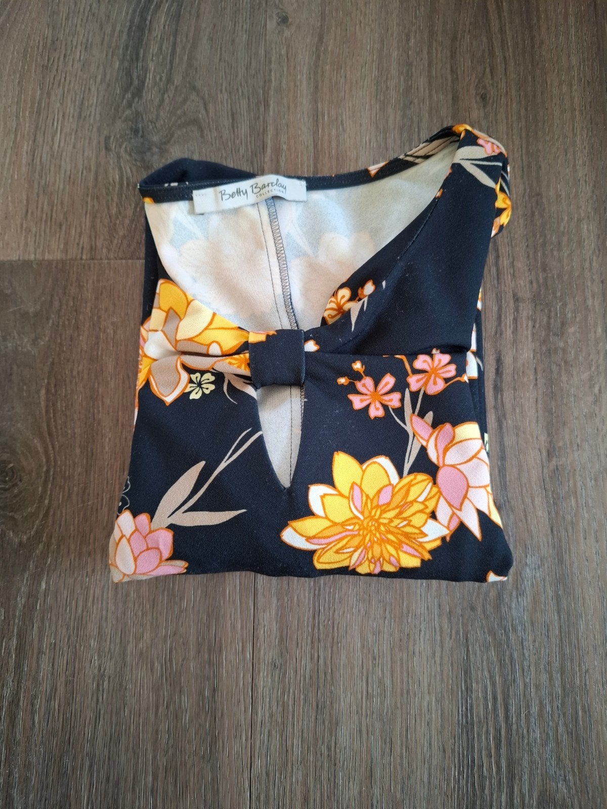 Betty Barclay jurk met bloemenprint - Maat 38, Maat 38/40 (M), Zwart, Betty Barclay, Ophalen of Verzenden