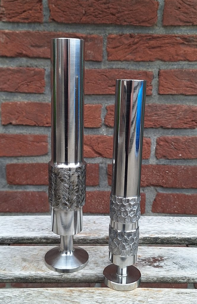 Prachtige vintage set rvs brutalist cilinder vazen., Verzamelen, Retro, Huis en Inrichting, Ophalen of Verzenden