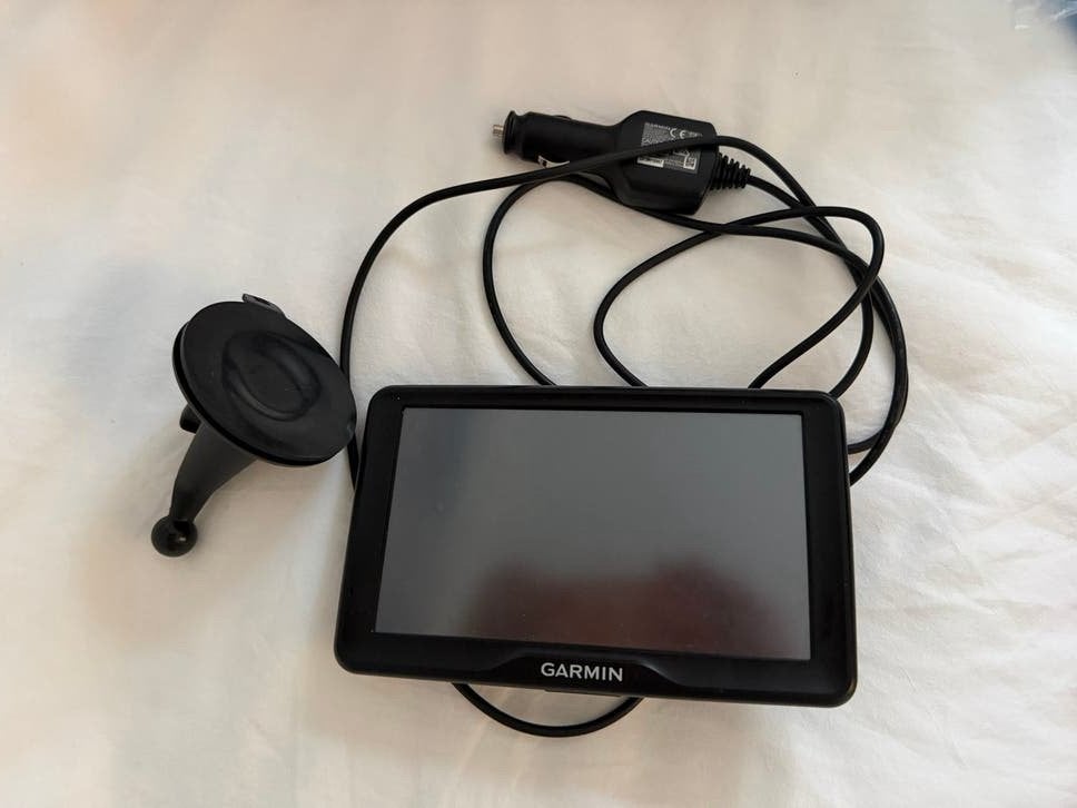 Garmin camper/caravan Navigatiemet autolader en zuignap, Ophalen of Verzenden, Gebruikt