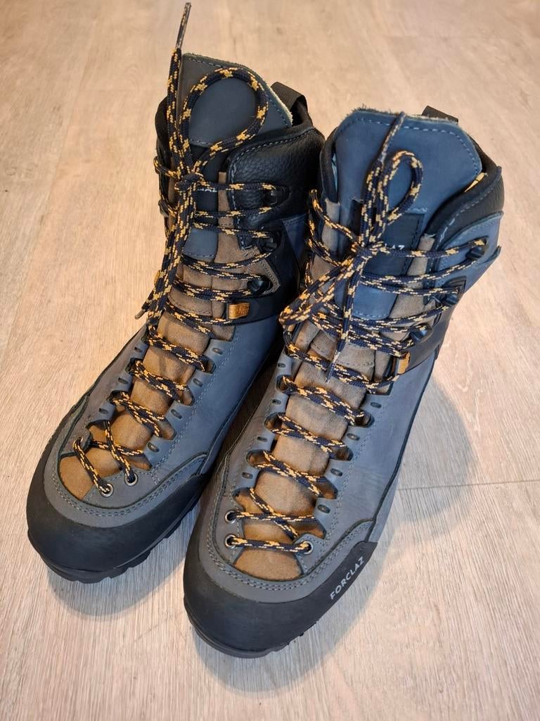 Forclaz MT 500 bergschoenen maat 43, Ophalen of Verzenden, Zo goed als nieuw, Schoenen