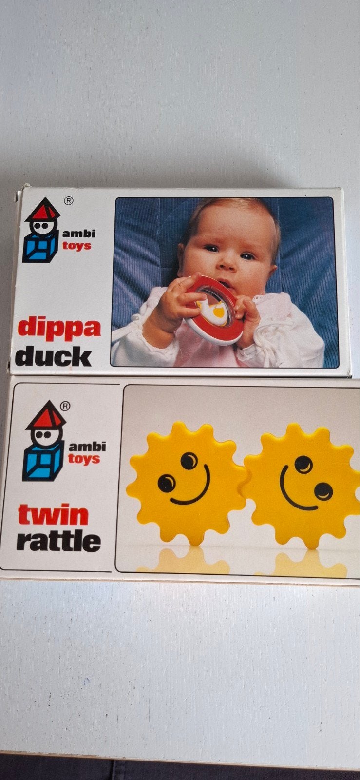 Ambi toys: bijtring dippa duck en twin rattle incl doosjes, Ophalen of Verzenden, Gebruikt, Met geluid