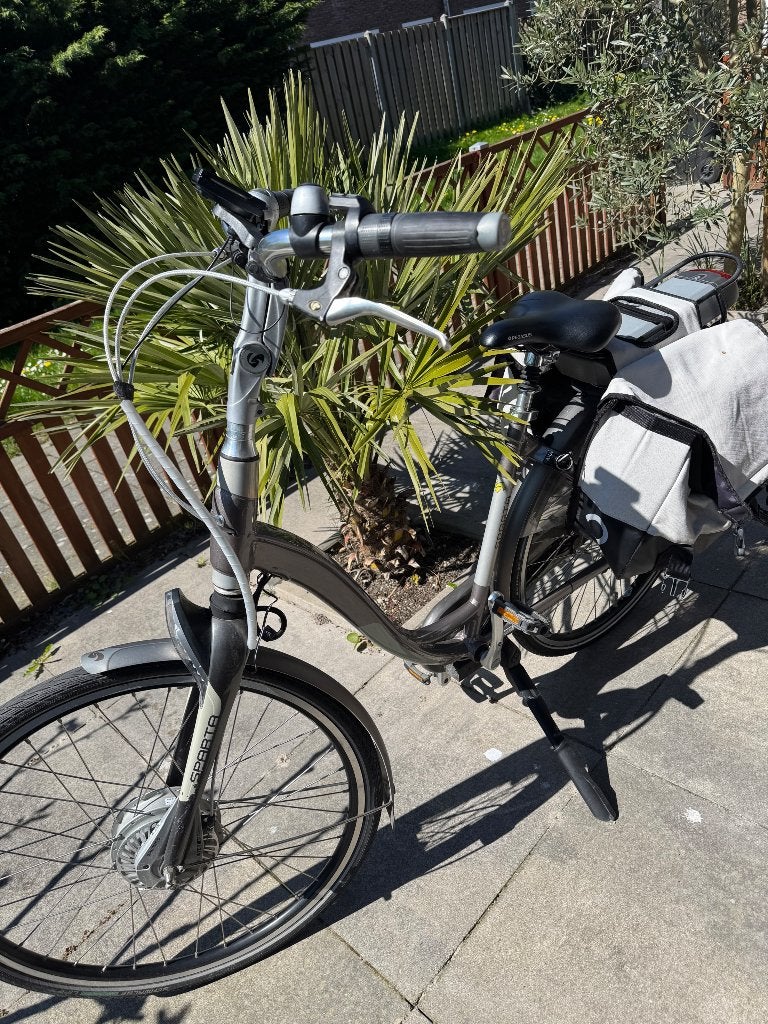Elektrische dames fiets, Fietsen en Brommers, Fietsen | Dames | Damesfietsen, Gebruikt, 47 tot 50 cm, Trommelrem, Ophalen
