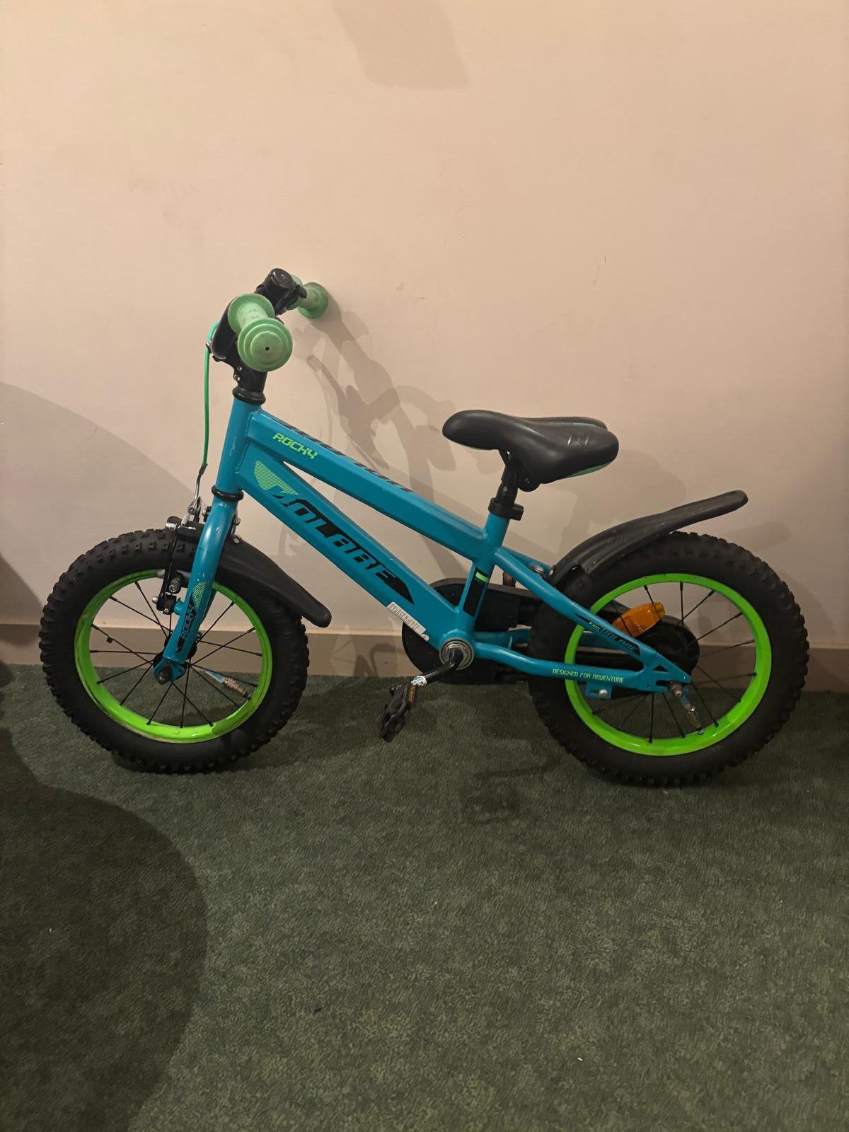 Volare Rocky 14 inch kinderfiets - Blauw/Groen, Fietsen en Brommers, Ophalen of Verzenden, Gebruikt, Minder dan 16 inch