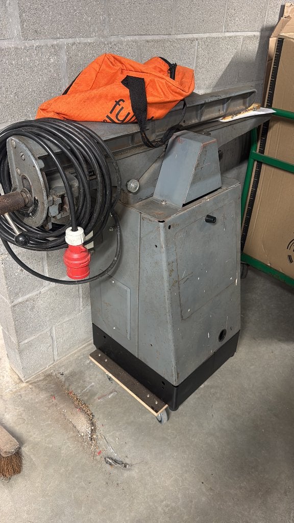 Vlakschaaf 15cm breed motor 380v, Ophalen, Gebruikt, Elektrisch