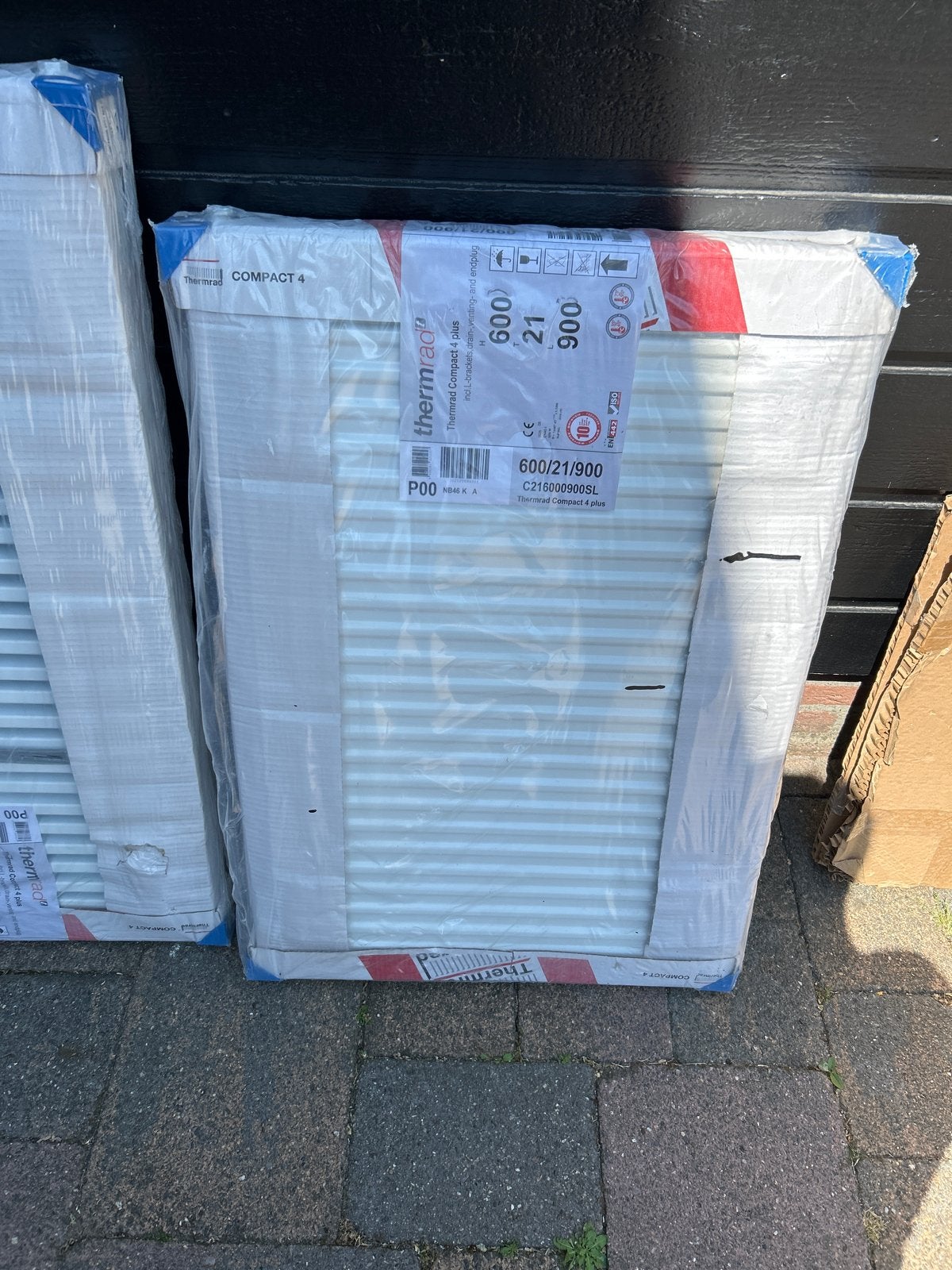 Nieuwe Thermrad Compact 4 Plus Radiator 600x900mm, 30 tot 80 cm, Radiator, Nieuw, Ophalen of Verzenden