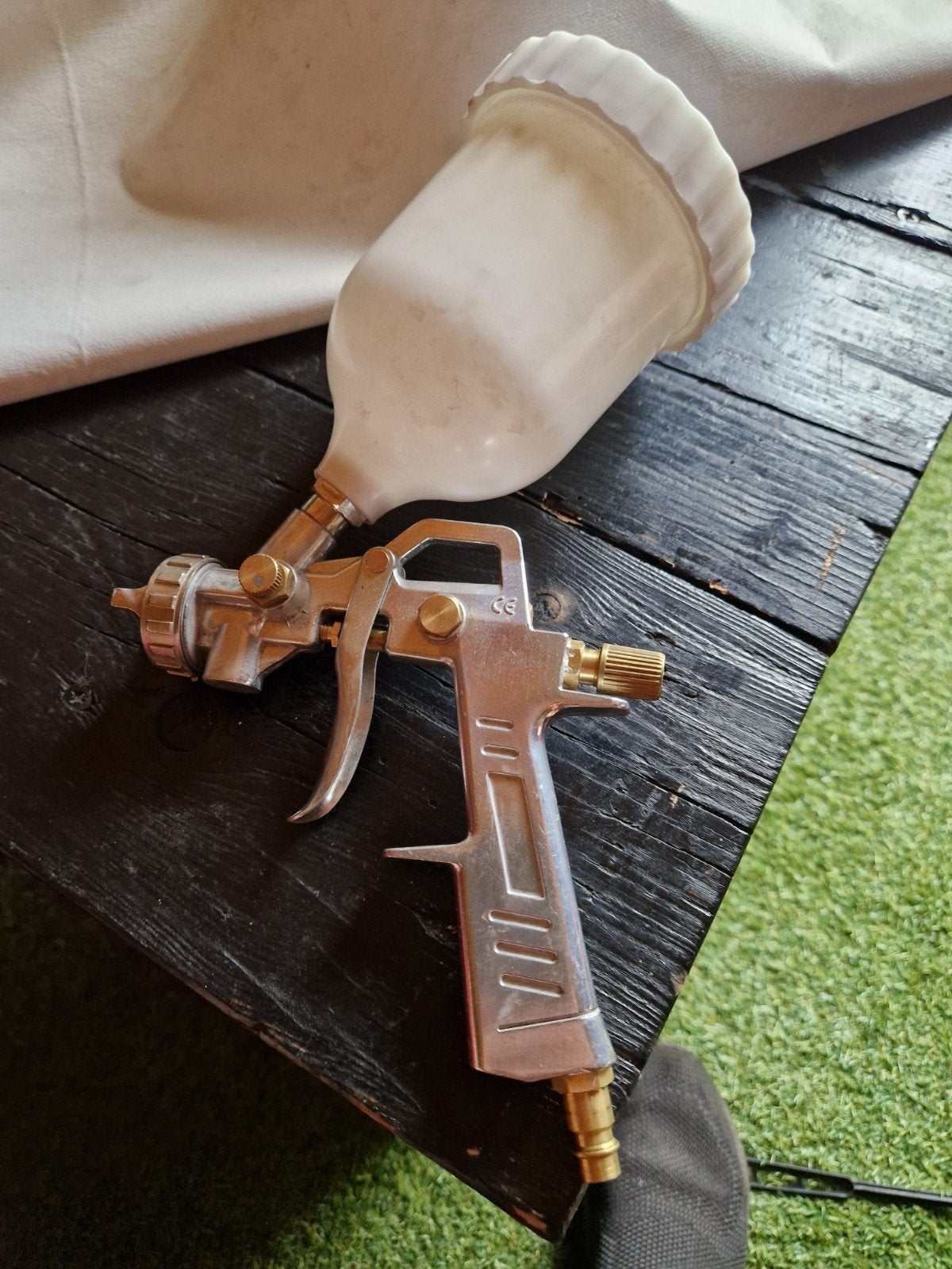Verfspuitpistool met bovenbeker, Ophalen, Nieuw, Verfspuit of Verfpomp