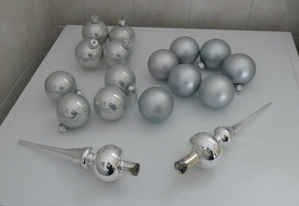 Kerstballen en decoratie zilver/grijs, Diversen, Kerst, Ophalen, Gebruikt