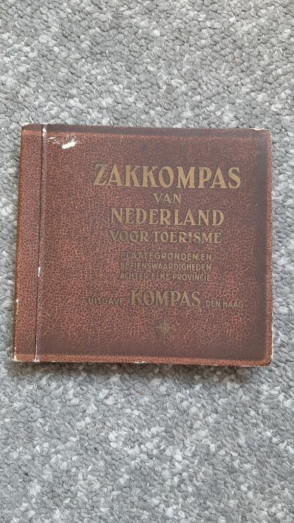 Uit 1940..Zakkompas van Nederland, Landkaart, 1800 tot 2000, Nederland, Ophalen