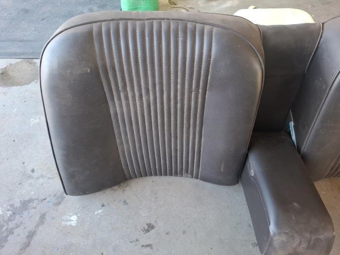 Achterbank van een Alfa Romeo Giulia, Gebruikt, -, Verzenden, -