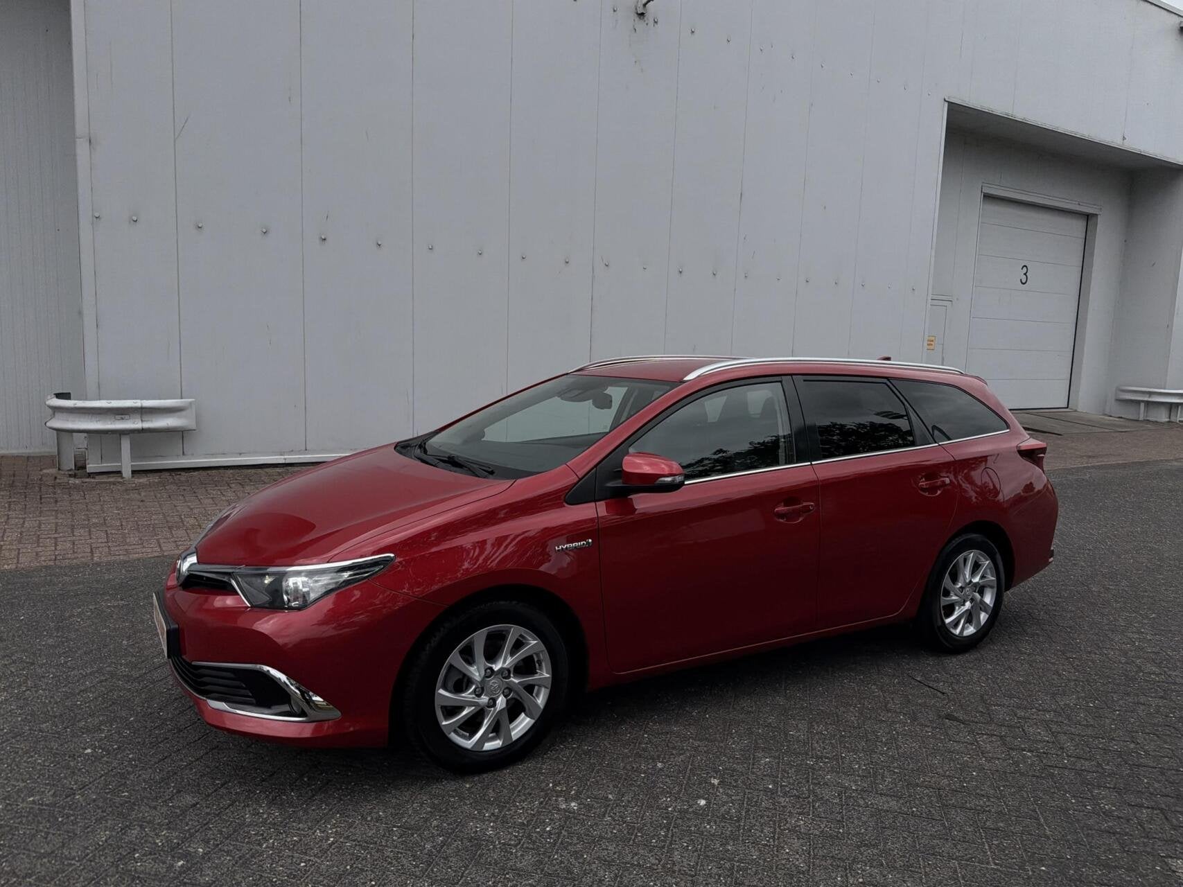 Toyota Auris 1.8 Hybrid Executive, Auto's, Toyota, Gebruikt, Euro 6, Origineel Nederlands, Hybride Elektrisch/Benzine