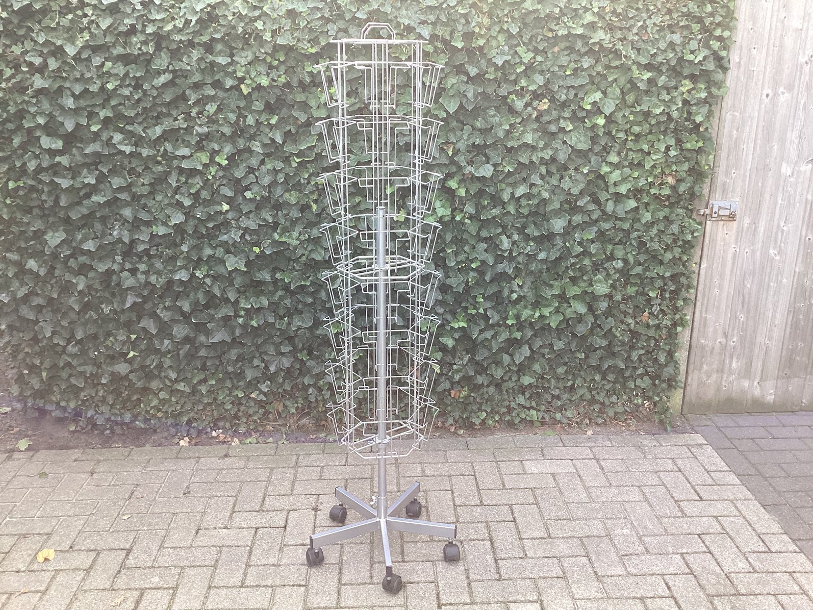 Kaartenmolen / Kaartenrek  op wieltjes, Ophalen, Zo goed als nieuw