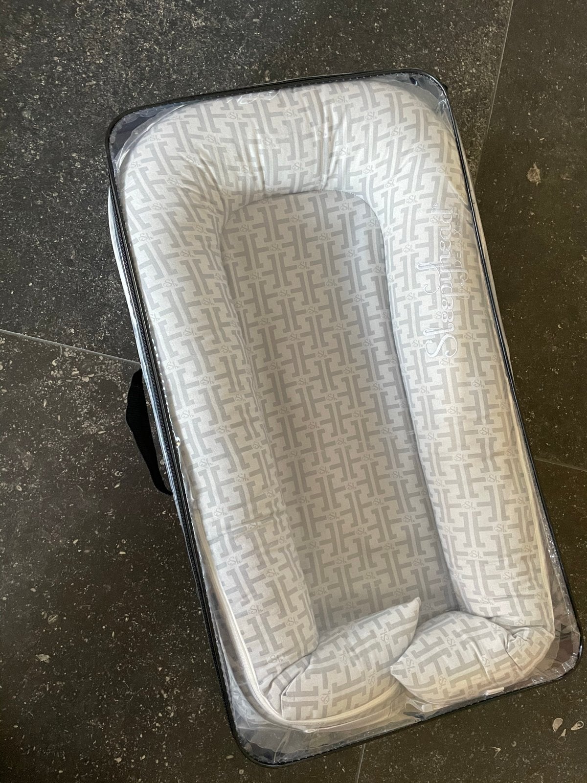 DockAtot Sleepyhead Deluxe+ babynestje 0-8 maanden, Kinderen en Baby's, Babywiegjes en Ledikanten, Ophalen, Zo goed als nieuw