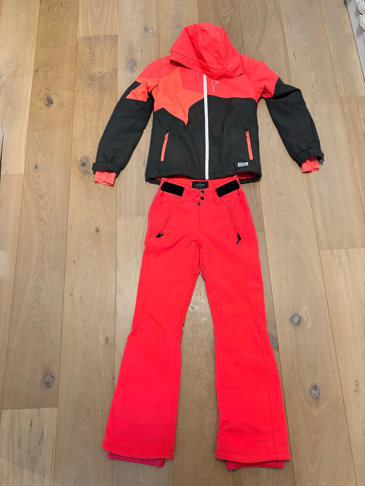 Protest ski-jas en skibroek - Meisjes maat 164, Ophalen of Verzenden, Gedragen, Maat 34 (XS) of kleiner, Pak