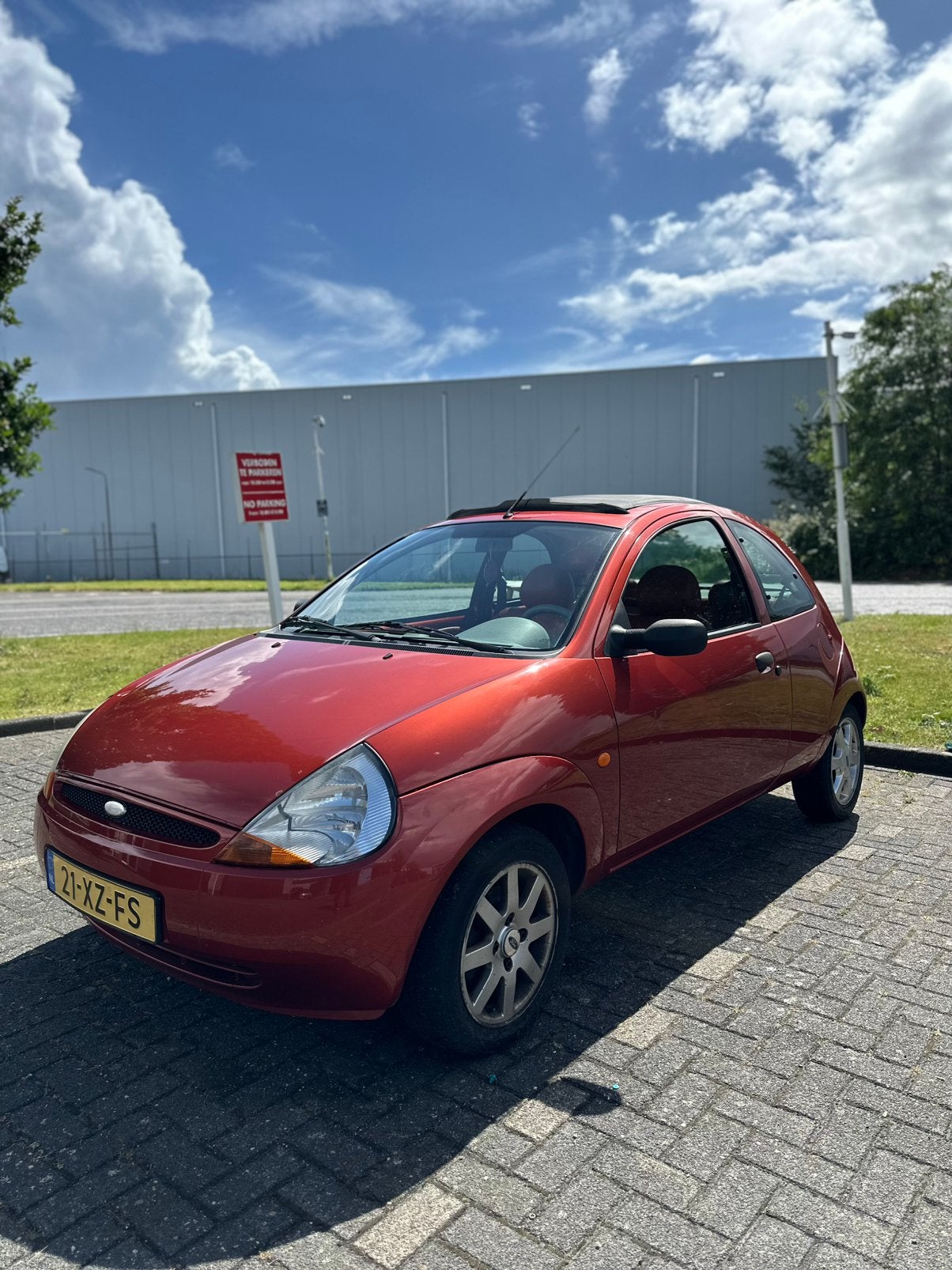 Ford Ka 1.3 I 44KW 2007 -Goed onderhouden, NAP, Auto's, Ford, Voorwielaandrijving, 1299 cc, 31 €/maand, 4 cilinders