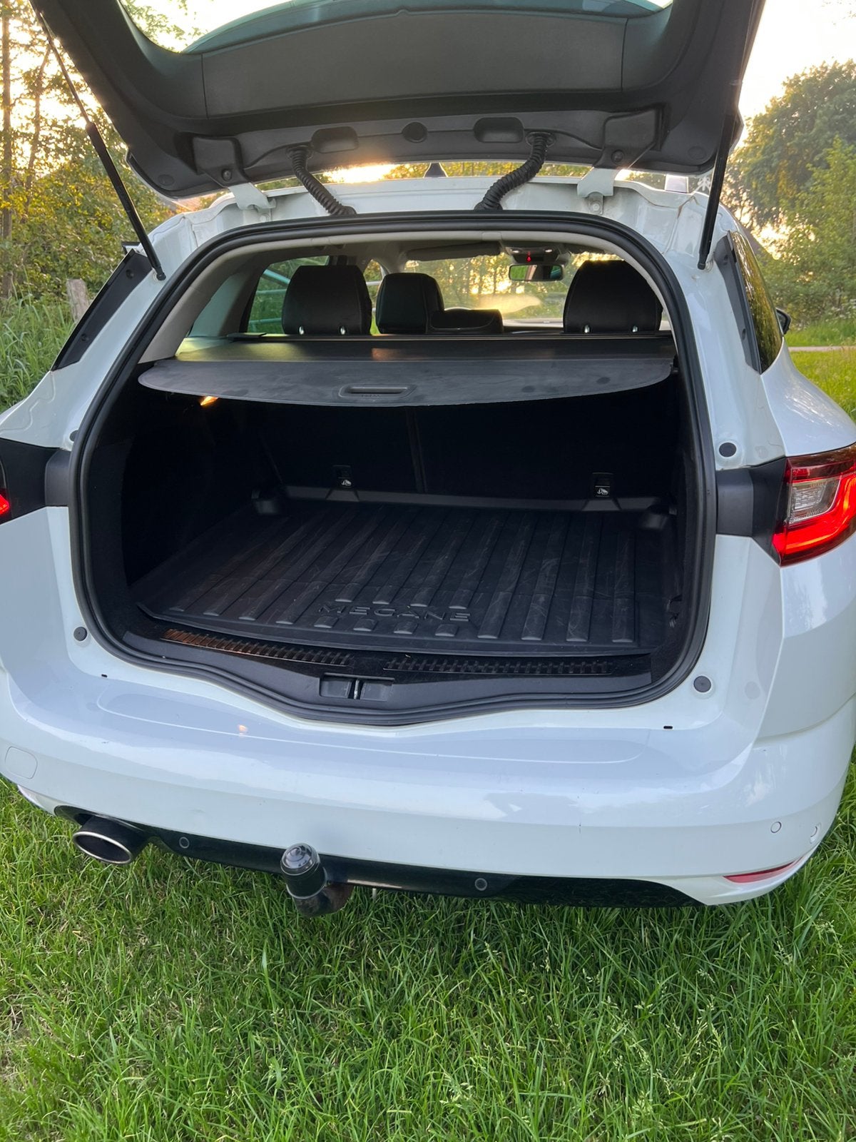 Foto 7 van Renault Mégane 1.2 Energy TCe Bose 130pk 2017 Wit