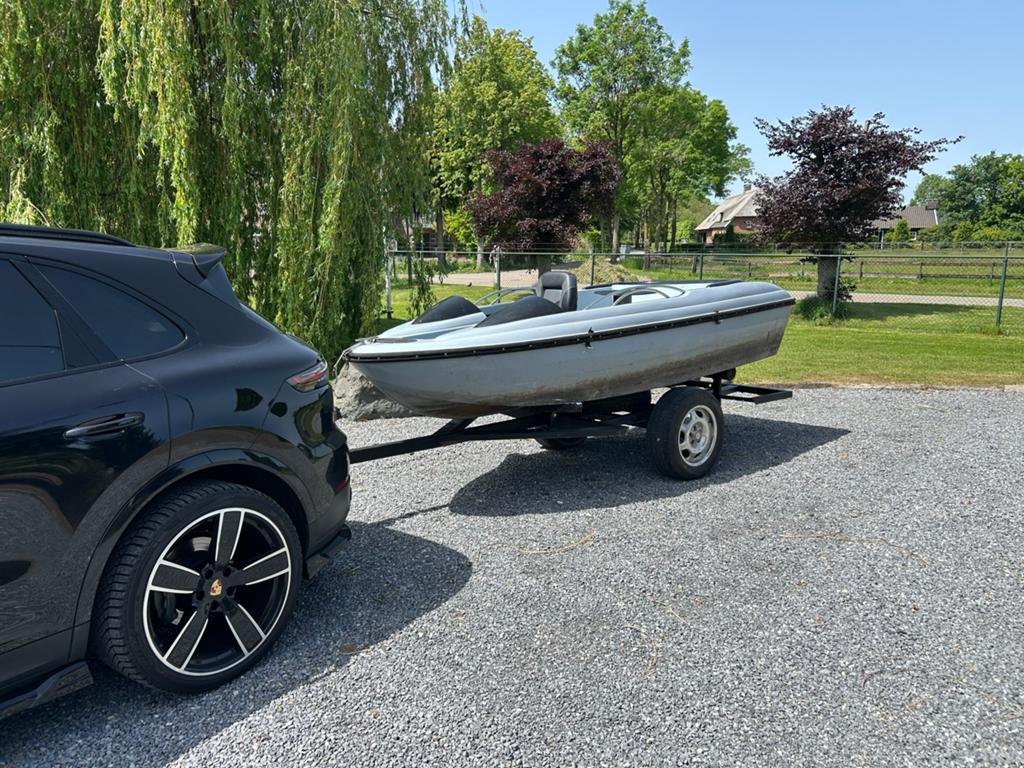 Sloep / consoleboot 4 meter inclusief trailer 5pk outboard, Watersport en Boten, Sloepen, Gebruikt, Consoleboot, Afdekzeil, Anker