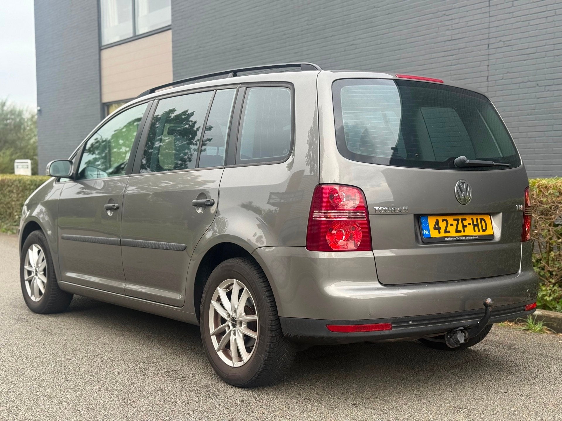 Volkswagen Touran 1.4 TSI Optive AIRCO CRUISE TREKHAAK, Auto's, Voorwielaandrijving, Gebruikt, 4 cilinders, Bedrijf