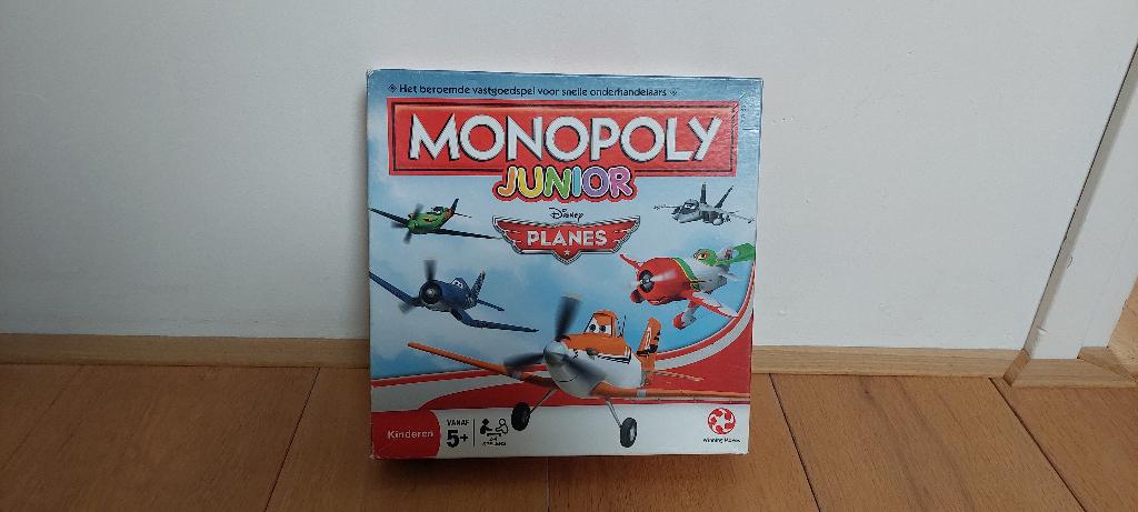 Monopoly Junior Disney Planes (Zo goed als nieuw & compleet), Hobby en Vrije tijd, Gezelschapsspellen | Bordspellen, Drie of vier spelers