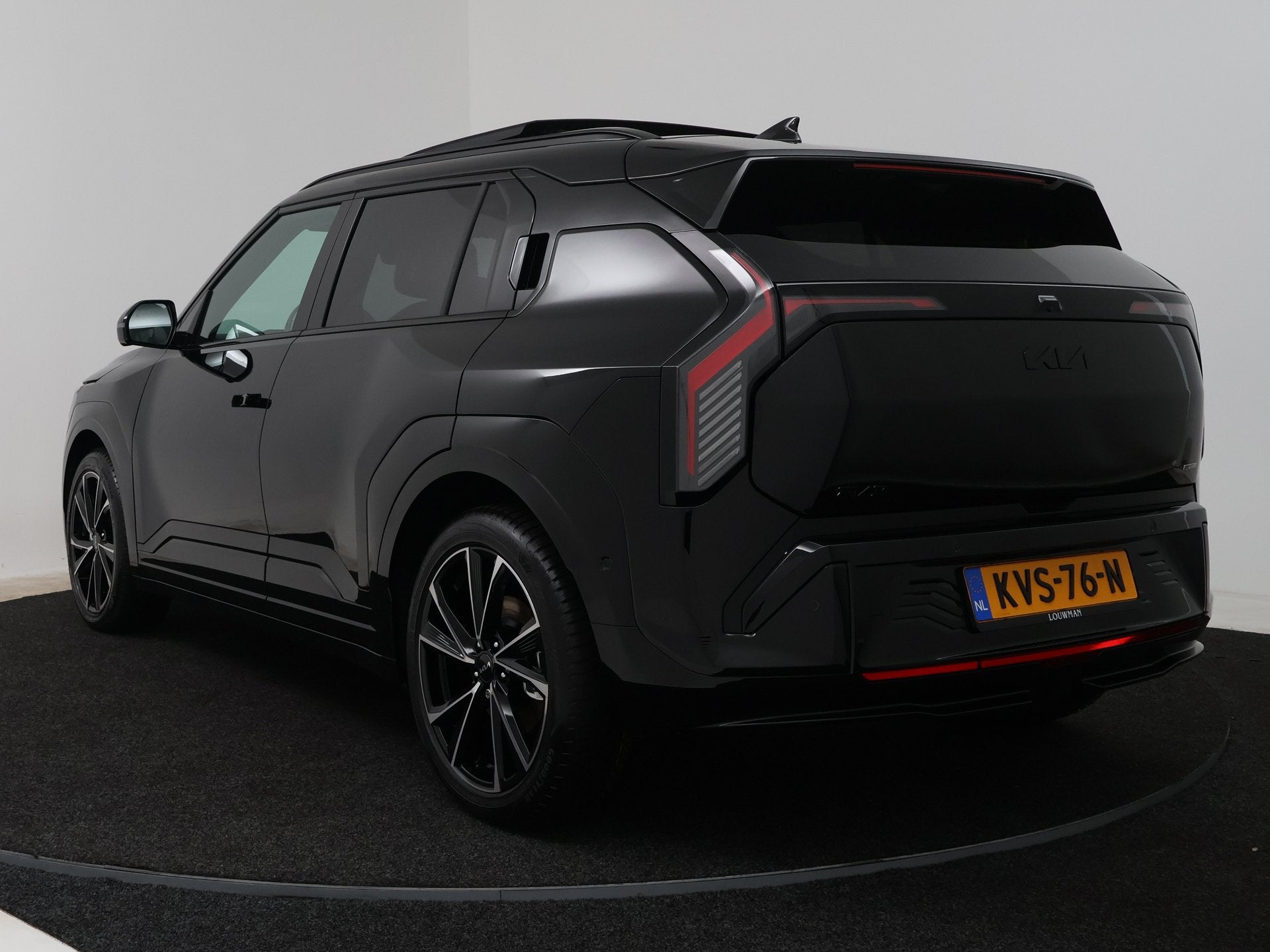 Kia EV3 GT-PlusLine 81.4 kWh | Company Car | 10 Jaar Garanti, Auto's, Grijs, 204 pk, 1000 kg, SUV of Terreinwagen