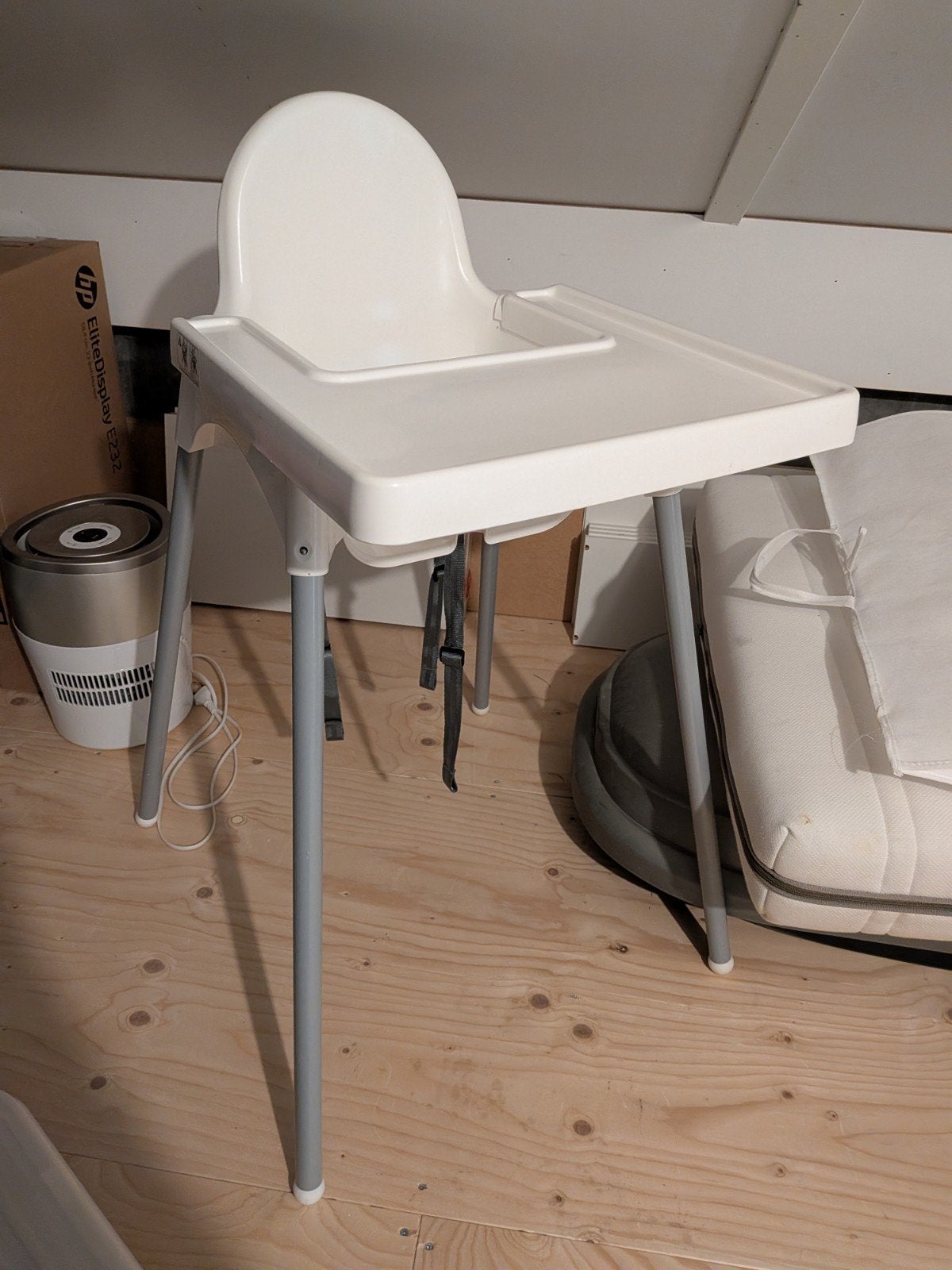 Ikea Antilop kinderstoel met eetblad en gordel, Ophalen of Verzenden, Gebruikt, Overige typen, Afneembaar eetblad