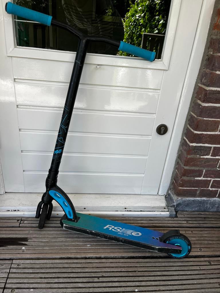 Stuntstep MGP RS - Gebruikt maar in goede staat, Fietsen en Brommers, Steps, Gebruikt, Overige typen, Ophalen of Verzenden