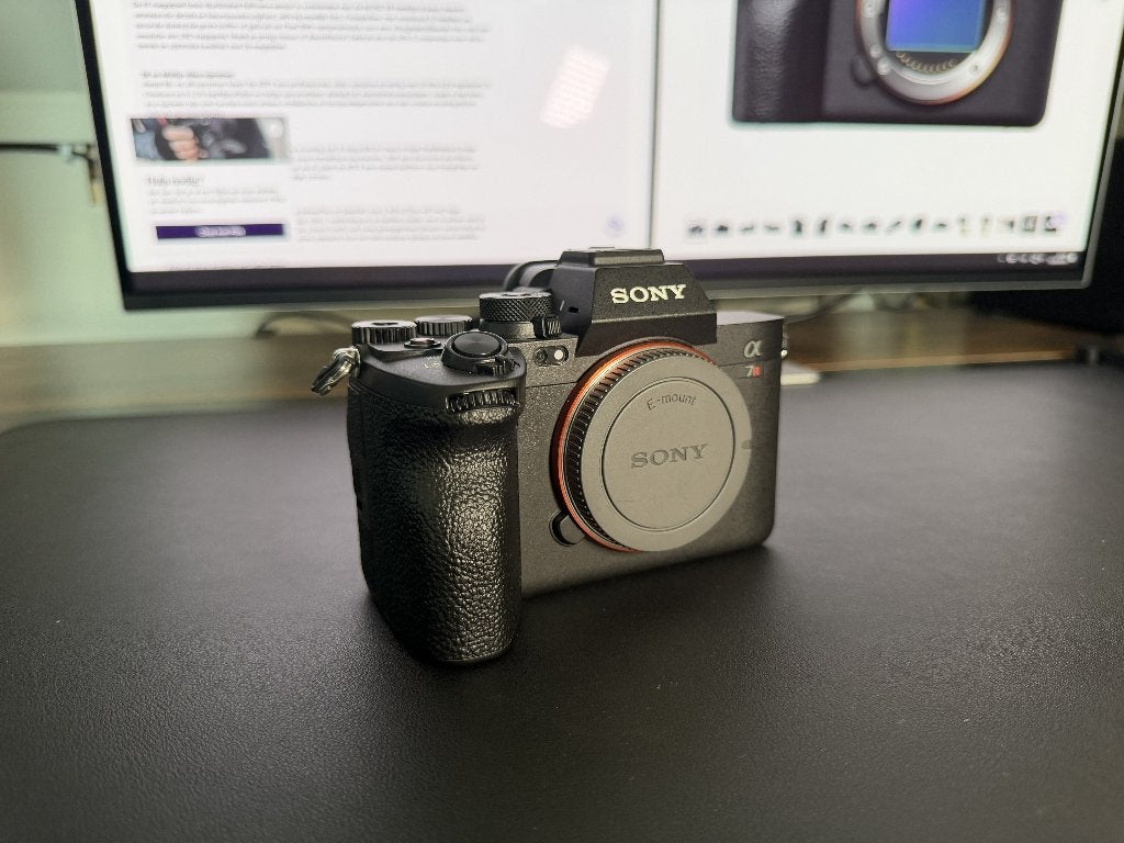 Sony A7RV / Perfecte Reinheid, Audio, Tv en Foto, Fotocamera's Digitaal, Ophalen, Sony, Geen optische zoom, 61 megapixels