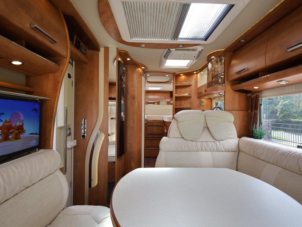 Carthago Chic C-Line II i 4.9 LE automaat - zonder hefbed, Ringverwarming, Fiat, Tot en met 2, Bedrijf