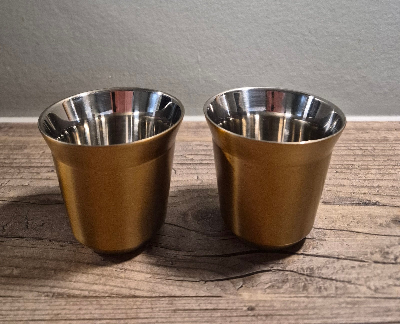 2x Nespresso pixie espresso RVS kopjes, Huis en Inrichting, Keuken | Servies, Overige materialen, Ophalen of Verzenden, Zo goed als nieuw