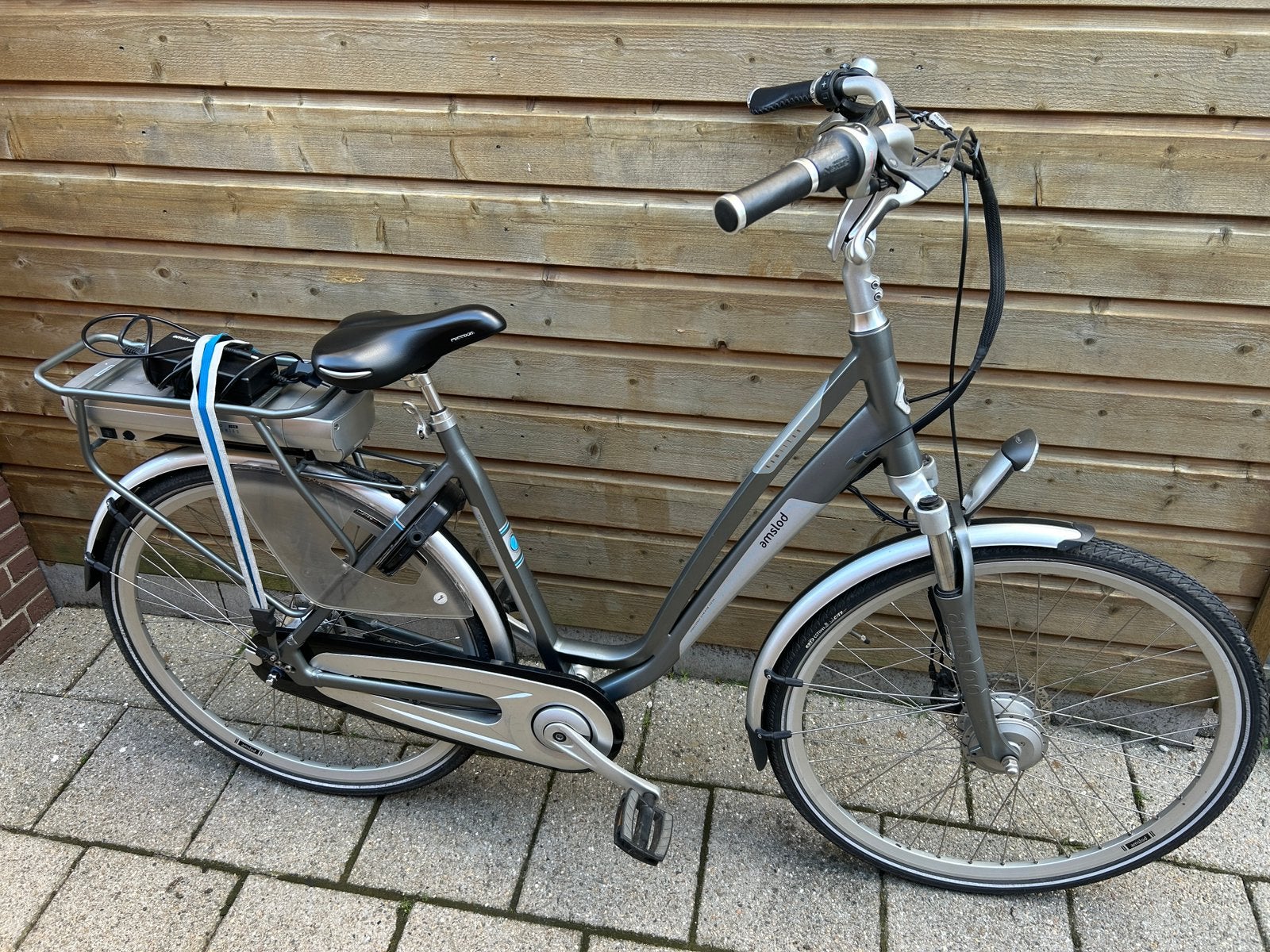 Amslod hamilton, Fietsen en Brommers, 51 tot 55 cm, Ophalen, Zo goed als nieuw, Overige merken