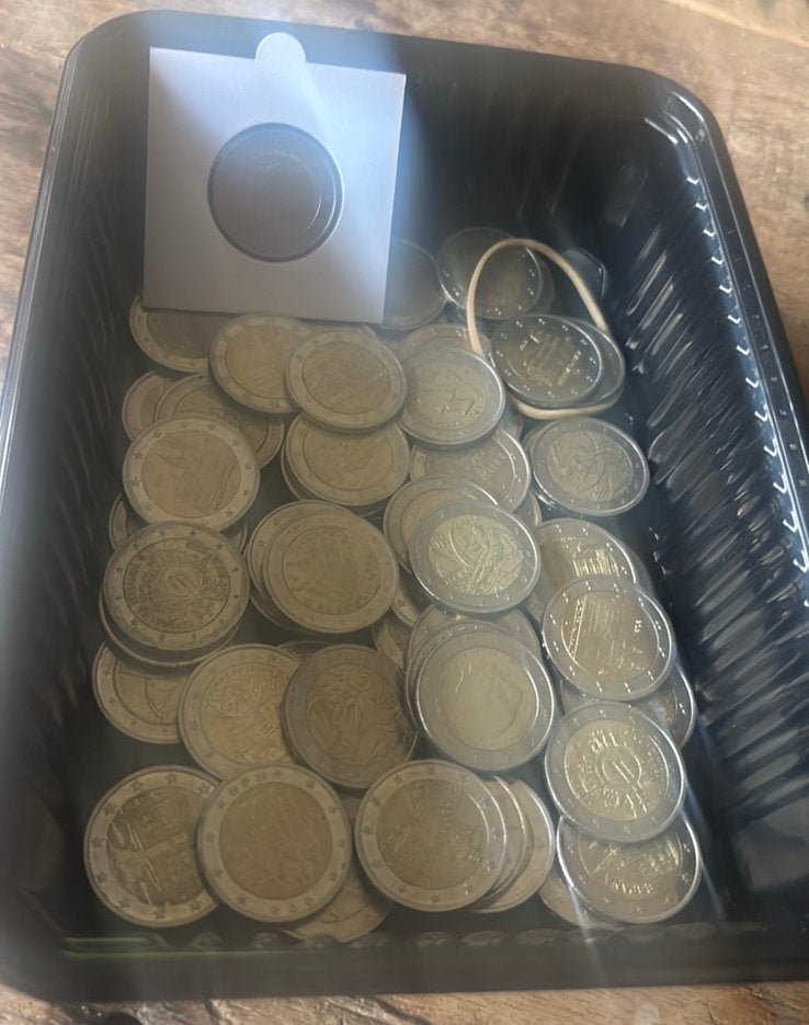 2 euro herdenkingsmunten., Postzegels en Munten, Munten | Europa | Euromunten, Ophalen of Verzenden, Overige landen, 2 euro, Losse munt