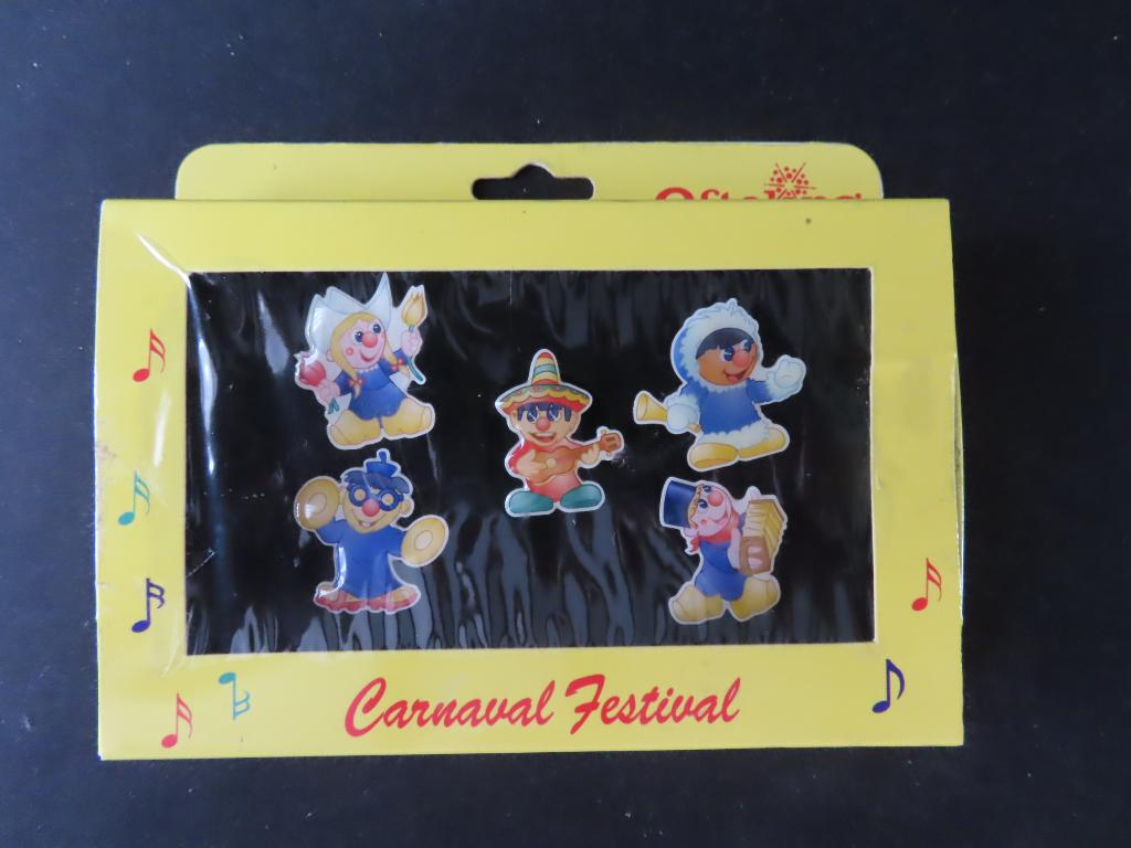 Efteling pins Carnaval festival in origineel doosje., Ophalen, Zo goed als nieuw, Button of Speldje