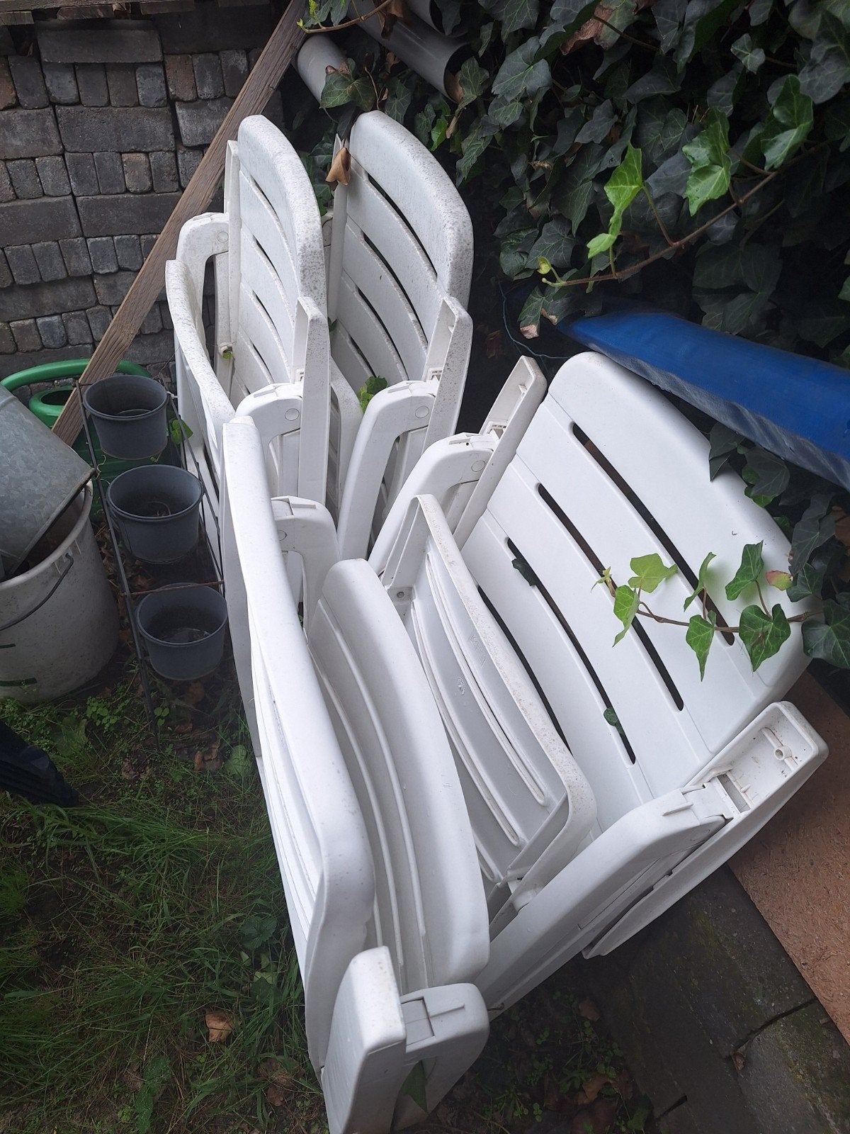 gratis 4 witte tuinstoelen, Tuin en Terras, Ophalen, Gebruikt, Kunststof