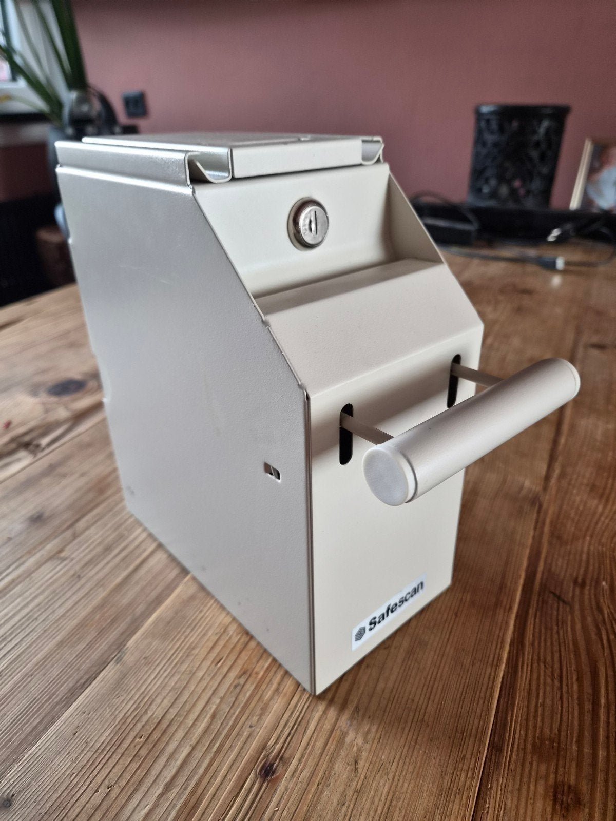 Safescan geldkluis/afstortkluis met sleutel, Huis en Inrichting, Ophalen of Verzenden, Nieuw, Brandkast