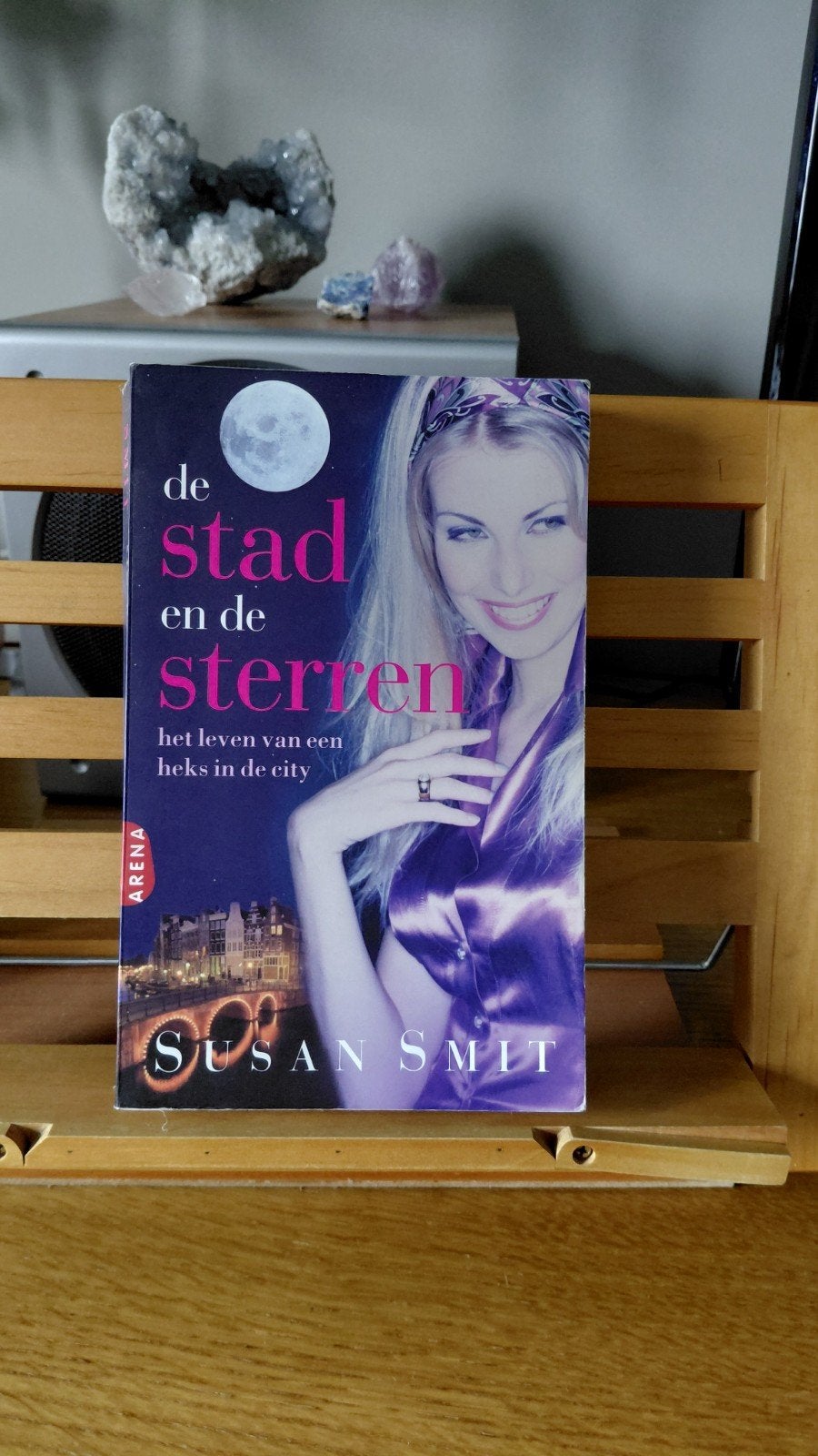 De Stad en de Sterren - Susan Smit, Boeken, Ophalen of Verzenden, Gelezen, Susan Smit