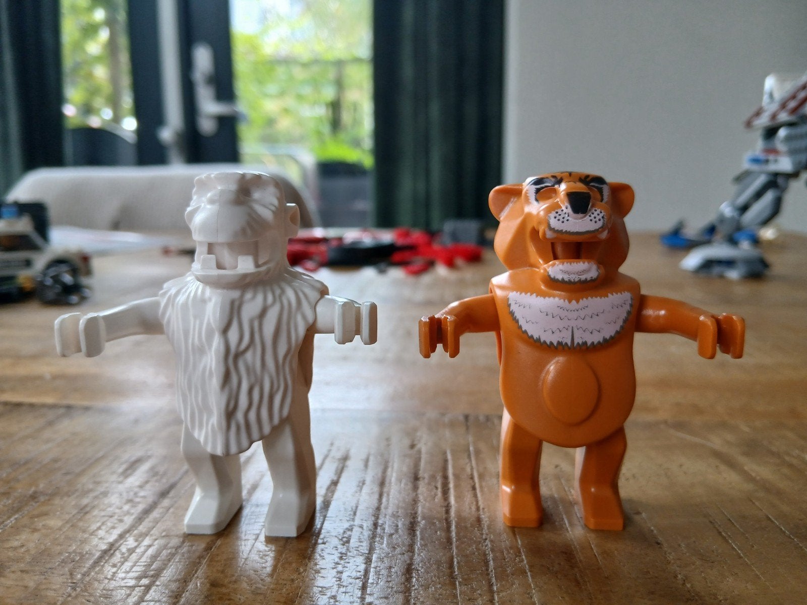 Lego Tygurah (7411) en Yeti (7412) - Adventurers Big Figures, Kinderen en Baby's, Speelgoed | Duplo en Lego, Compleet, Gebruikt