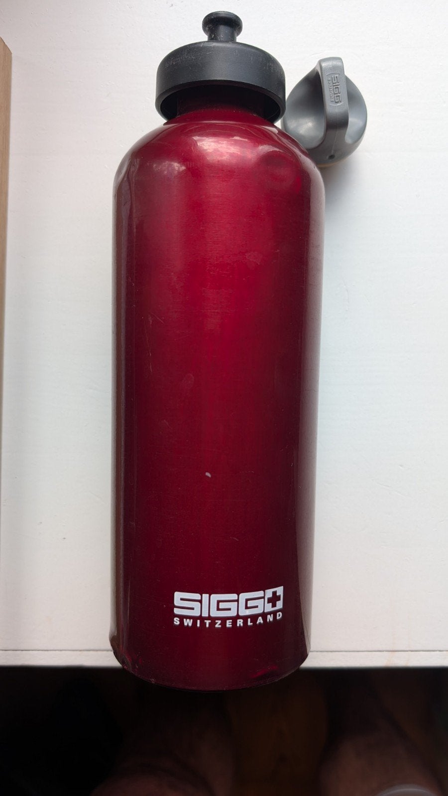 Rode SIGG drinkfles - Zwitserse kwaliteit, Verzenden, Gebruikt
