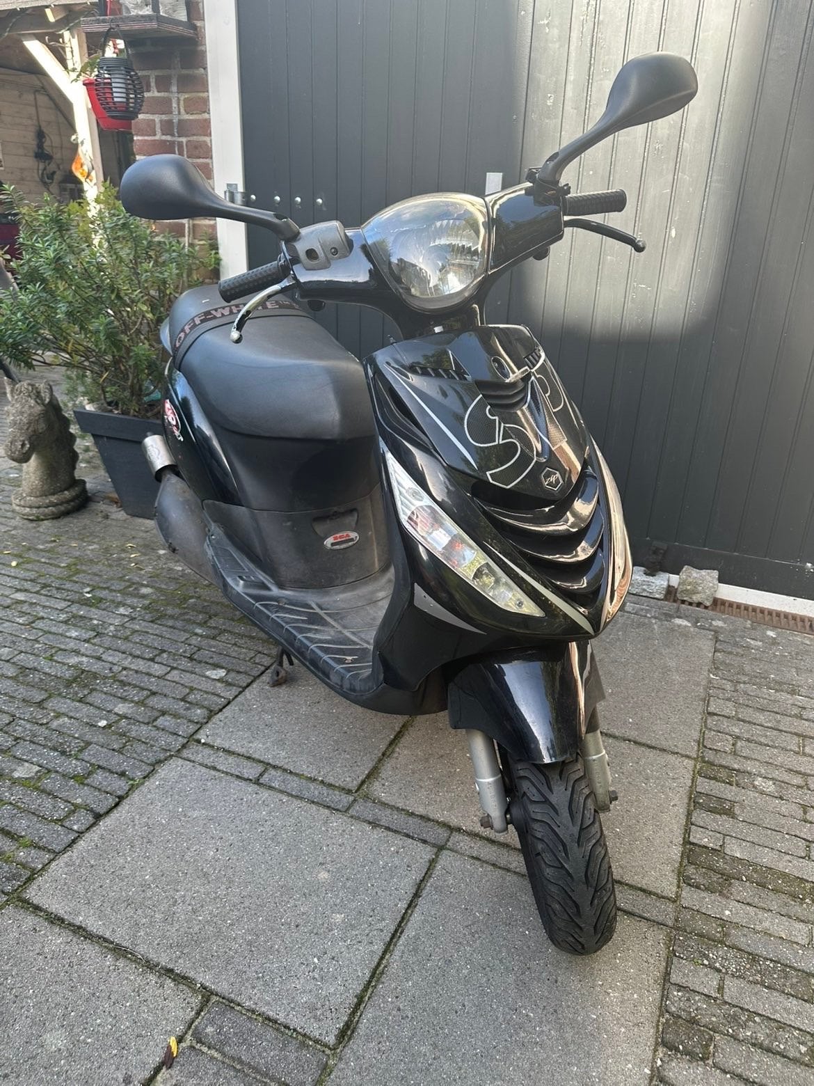 Piaggio Zip Scooter - Zwart, Goed Onderhouden, Ophalen, Gebruikt, Benzine, Zip