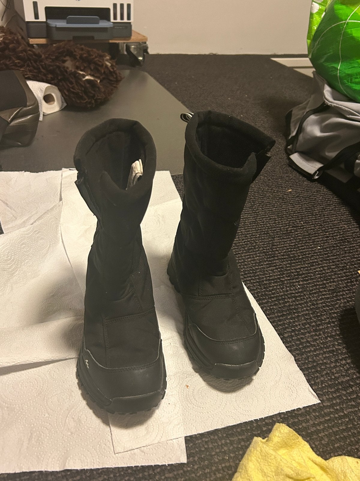 Quechua Snowboots - Maat 39 - Zwart, Ophalen, Zo goed als nieuw, Zwart, Snowboots
