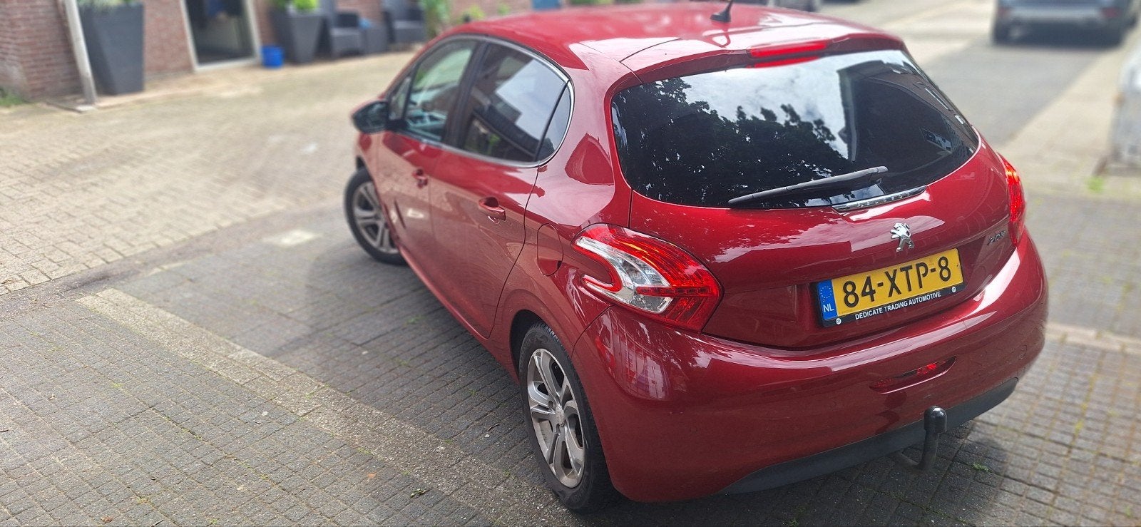 Peugeot 208 1.6 VTI 88KW/120PK 5-D 2012 Rood, Auto's, Voorwielaandrijving, 4 cilinders, 49 €/maand, Origineel Nederlands