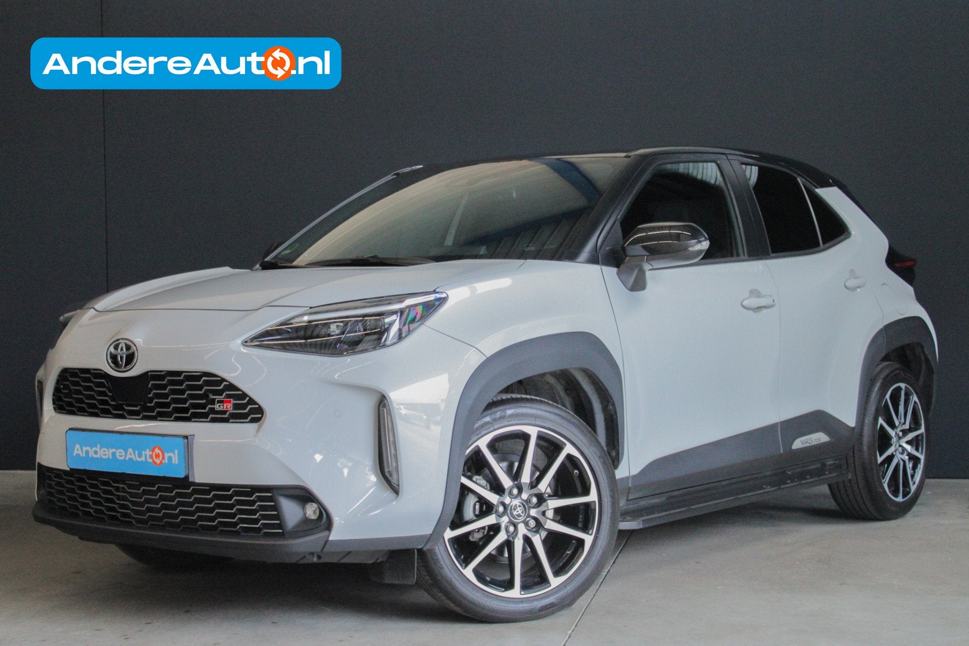 Toyota Yaris Cross 1.5 Hybrid GR Sport |nieuw onderhoud|JBL|, Auto's, Gebruikt, Zwart, 116 pk, Automatische klimaatregeling