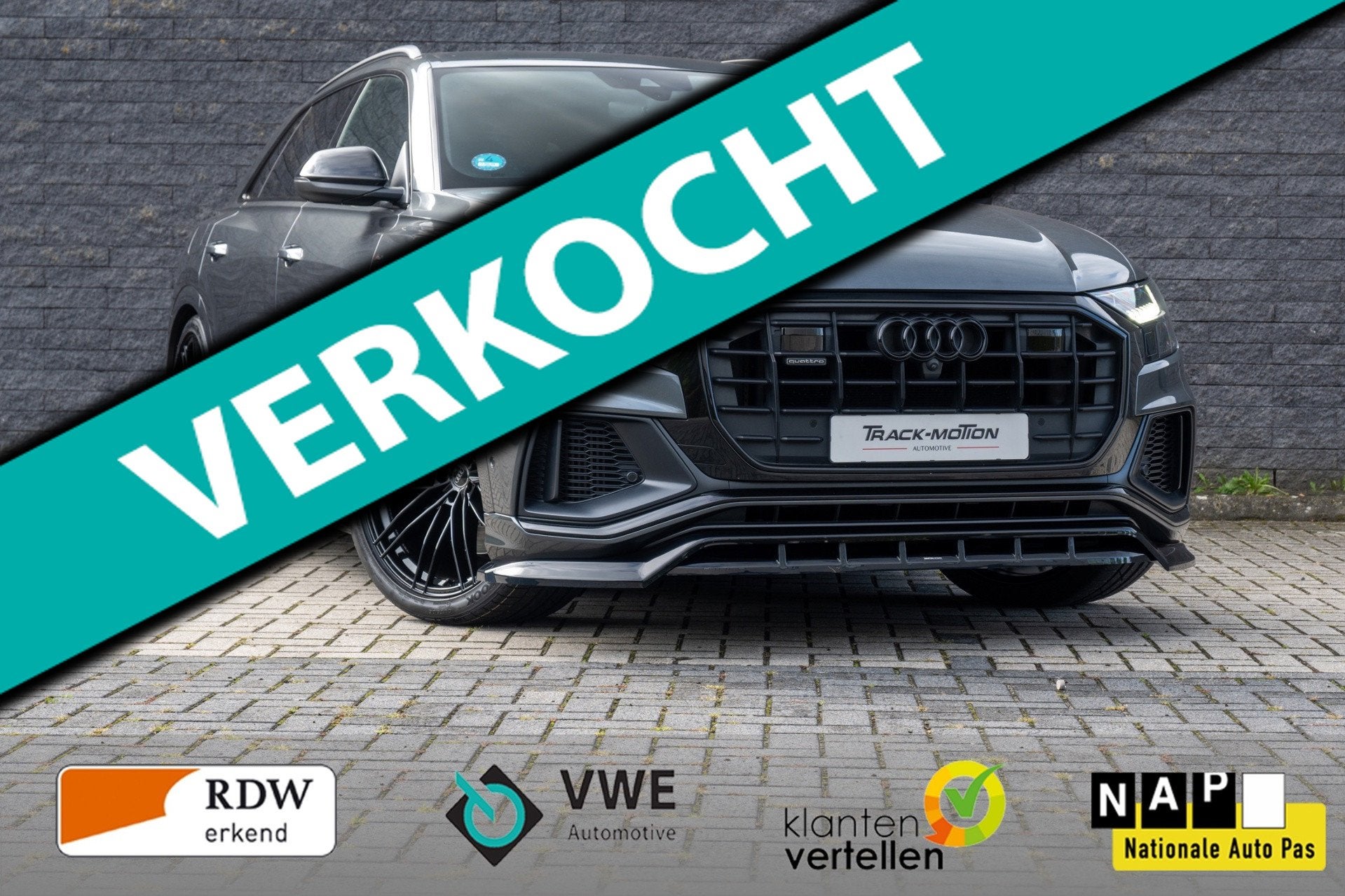 Audi Q8 55 TFSI e quattro Pro Line Grey & BLACK, Auto's, Automaat, Dealer onderhouden, 14 kWh, Gebruikt