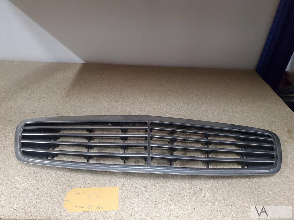 Mercedes S klasse W220 1998 tot 2002 grille a2208800383 €40, Gebruikt, -, Ophalen of Verzenden, -