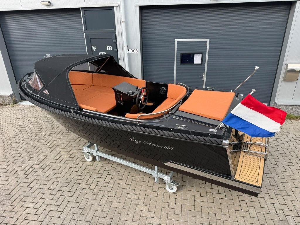 Nette Lago Amore 595 Tender Sloep 2020 incl. Suzuki 20PK 4-T, Watersport en Boten, Tender, Gebruikt, Lago Amore, 6 m