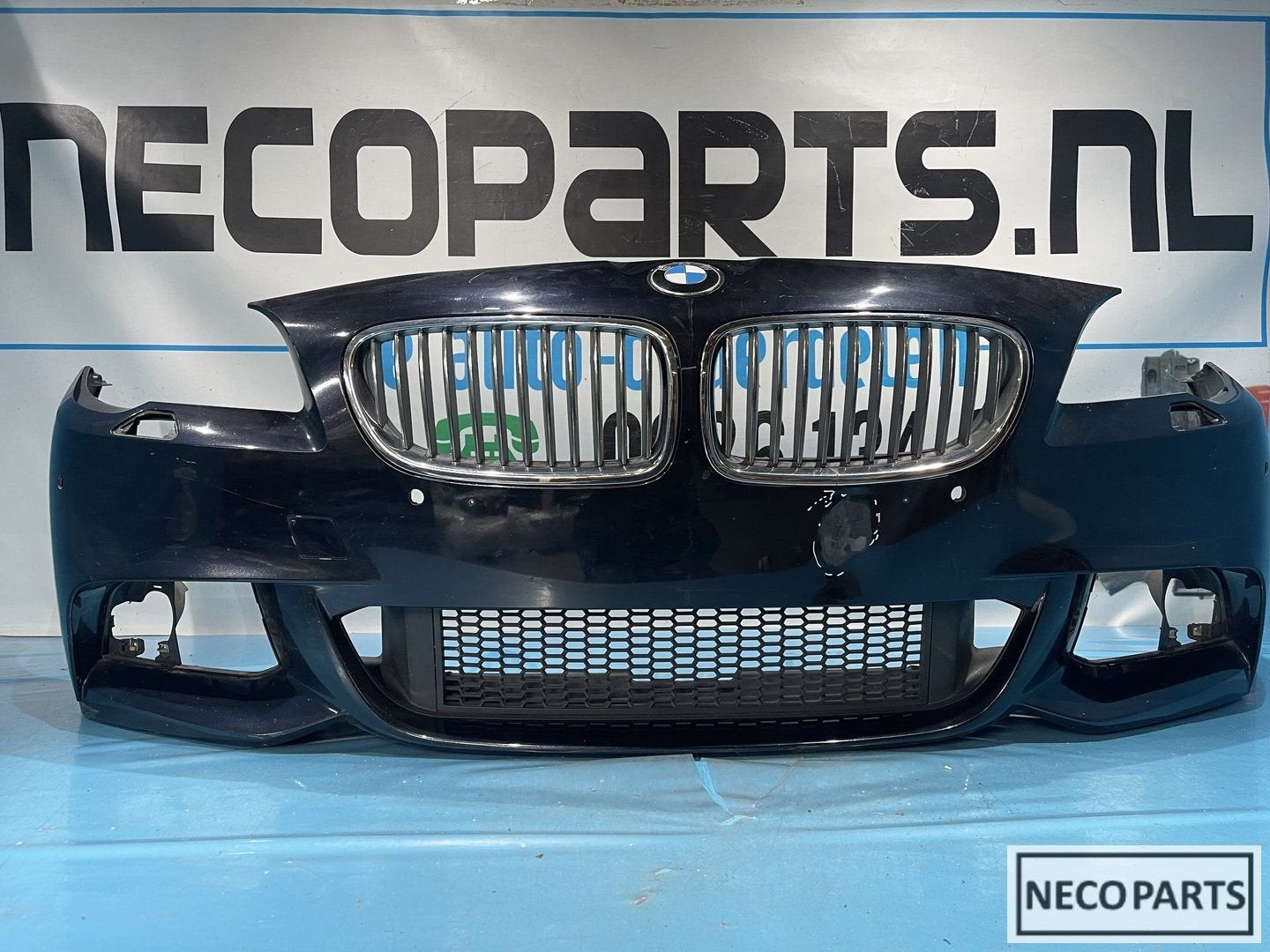 BMW 5 SERIE VOORBUMPER F10 F11 M-PAKKET PDC KLP ORIGINEEL, Gebruikt, -, Ophalen of Verzenden, Achter