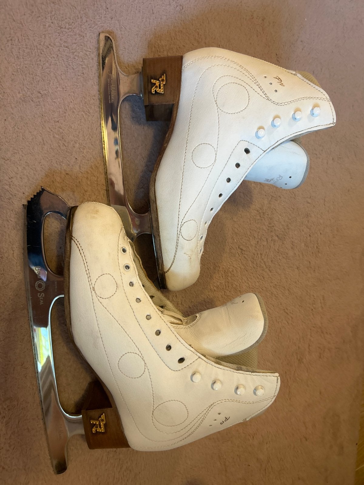 Witte kunstschaatsen met John Wilson Gold Seal ijzers, Ophalen, Gebruikt, Kunstschaatsen, Overige merken