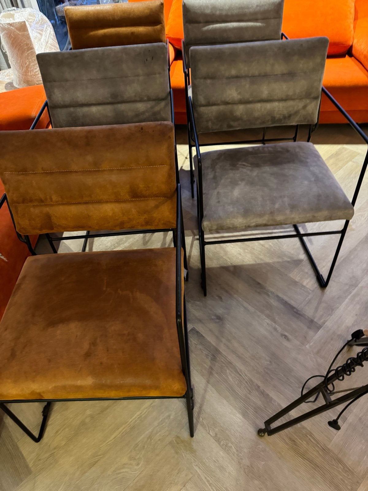 Set van 8 Troubadour stoelen (4 grijs, 4 bruin), Ophalen, Gebruikt, Overige kleuren, Metaal