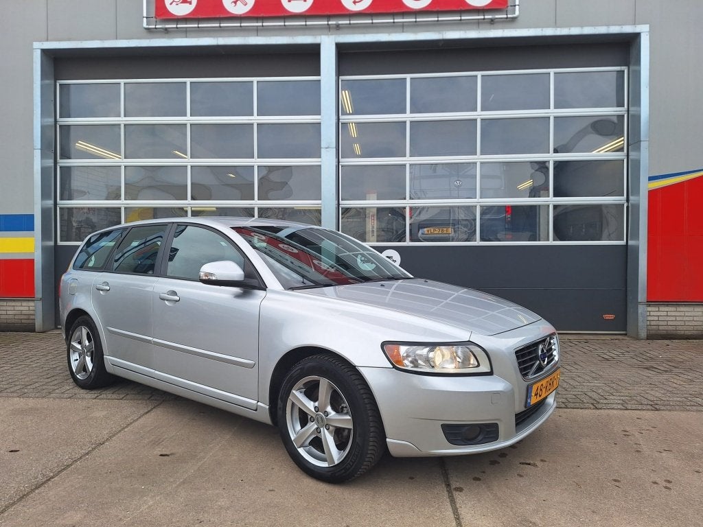 Volvo V50 2.0 Sport (bj 2011), Auto's, 13 km/l, Stof, Gebruikt, Zwart